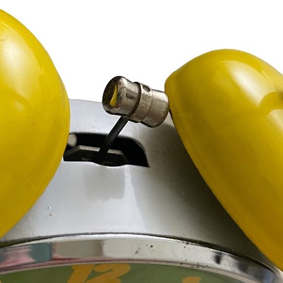 United Feature Syndicate Snoopy I’m Allergic to Morning 1958 Windup Clock - Picture 6 of 10